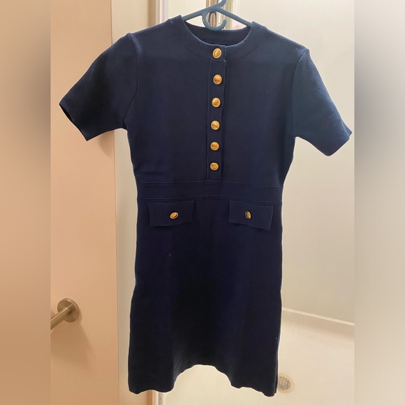 NEW/ Unworn Old Money Dress. Navy Blue. 100% Viscose. Size Medium - Picture 5 of 7